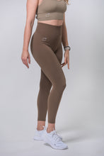 Učitajte sliku u preglednik galerije, Boomy Scrunch helanke-Coffee