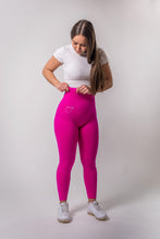 Učitajte sliku u preglednik galerije, Boomy Scrunch helanke-Hot pink