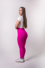 Učitajte sliku u preglednik galerije, Boomy Scrunch helanke-Hot pink